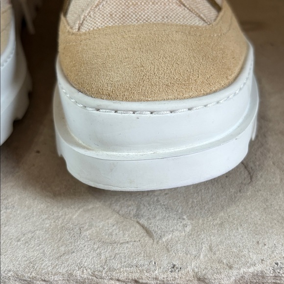 Camper sz 40 (9) lace up canvas and suede shoes - Picture 3 of 12